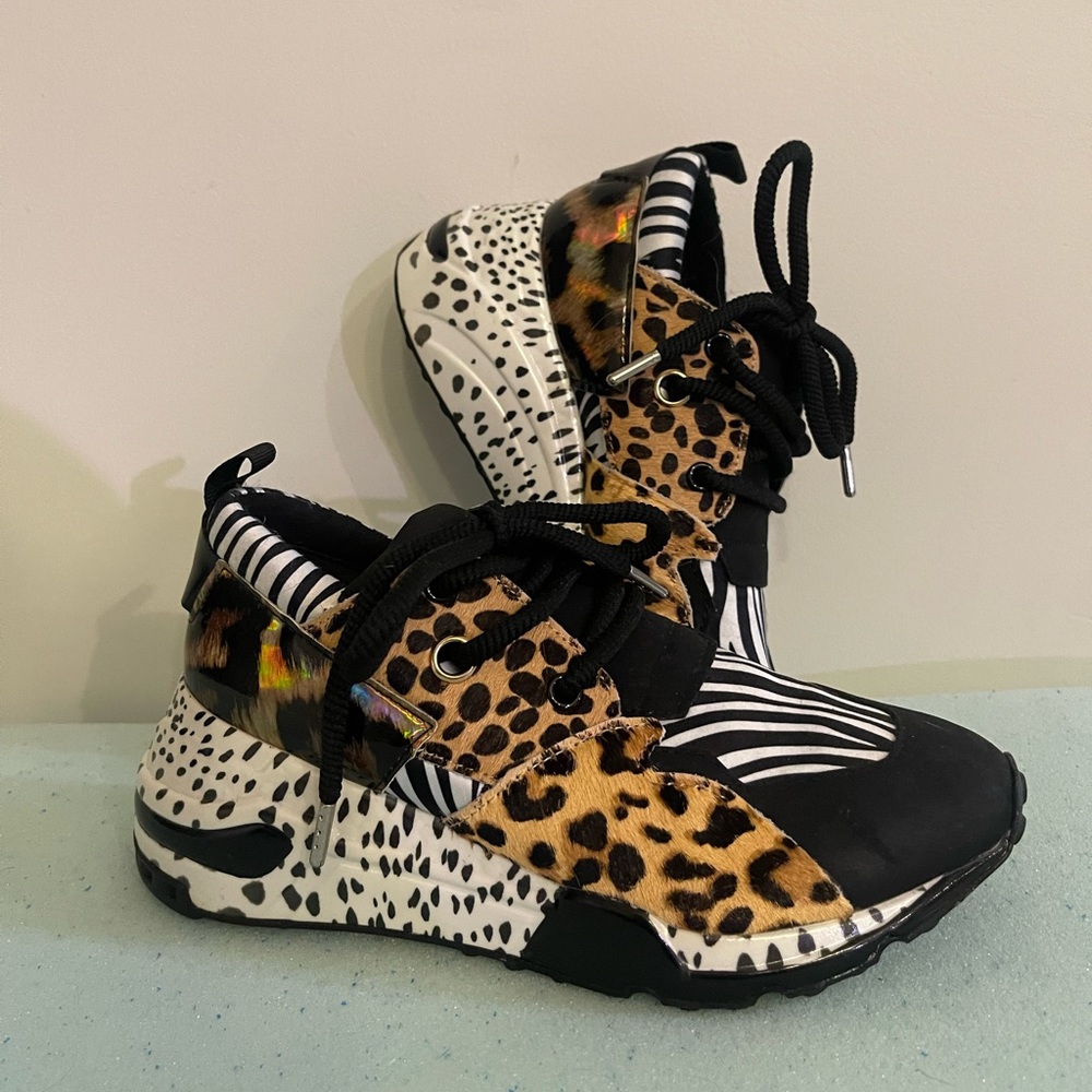 Steve Madden Cliff Sneakers